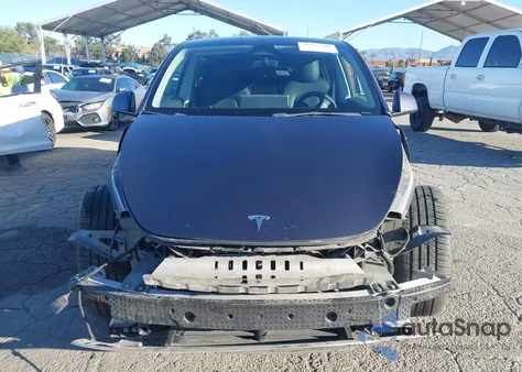 2022 Tesla Model Y Performance Dual Motor All-Wheel Drive из США, поврежденный, VIN 7SAYGDEF3NF405901